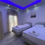 Nikolaidis Apartamento