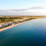 Nikolaidis