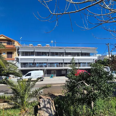 Nikolaidis Apartament *