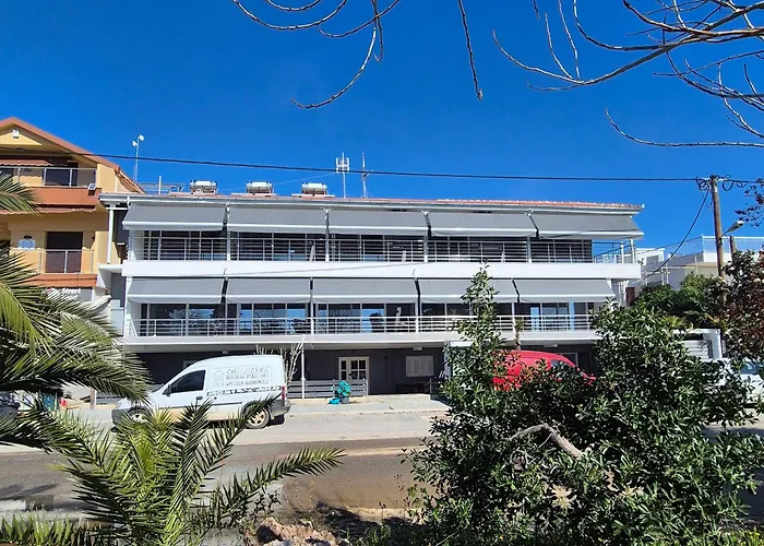 Nikolaidis Apartamento *